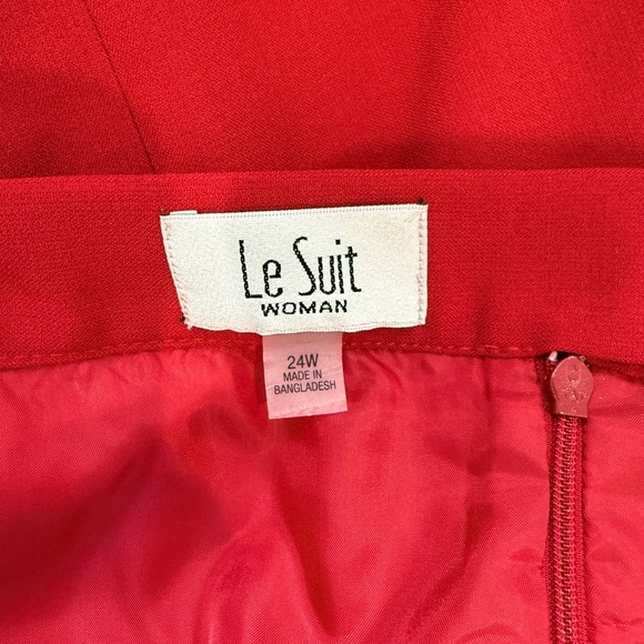 Le Suit Fire Red Plus Size Skirt (24W) - Picture 4 of 6